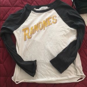 Brand new Daydreamer LA Ramones baseball tee